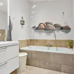 Holiday home 3 Bedroom Beautiful In *