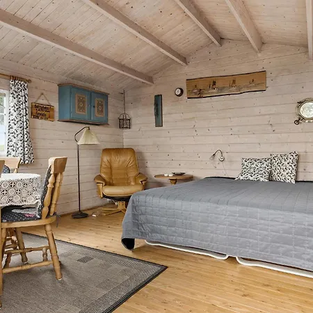 בית נופש 3 Bedroom Beautiful In *
