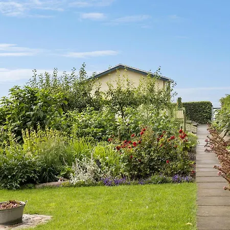 3 Bedroom Beautiful In Holiday home Bogense