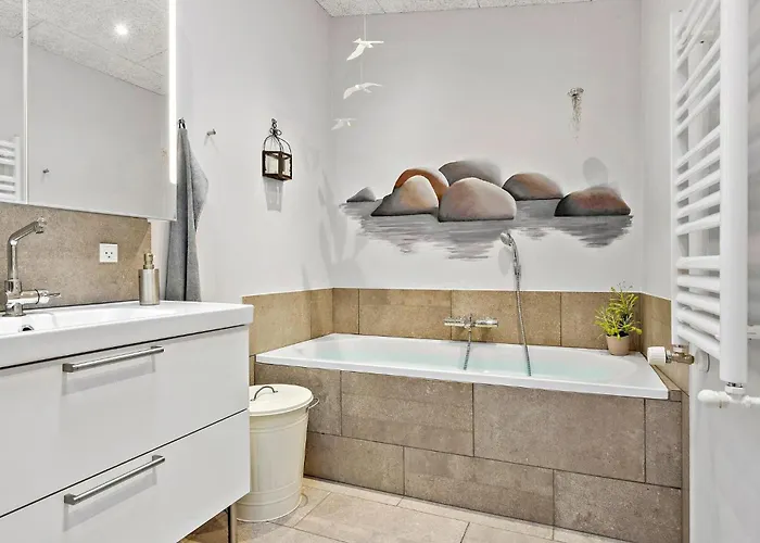 Hébergement de vacances 3 Bedroom Beautiful In *